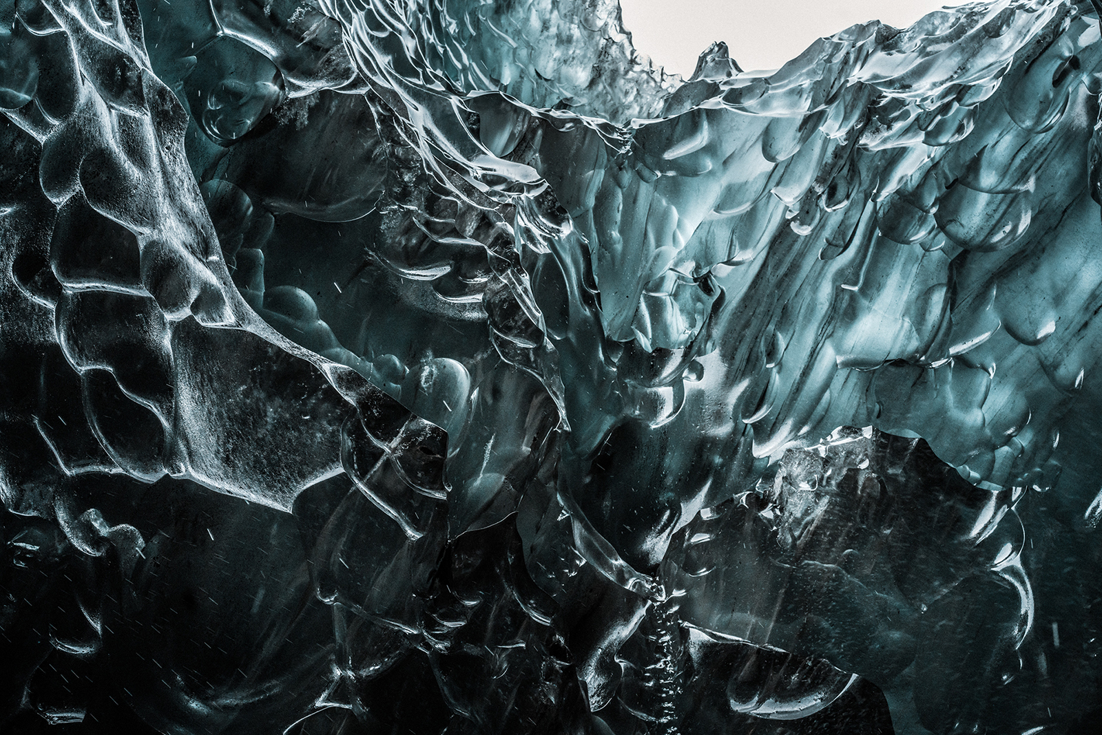 Photography: Vatnajökull Glacier's Ice Caves