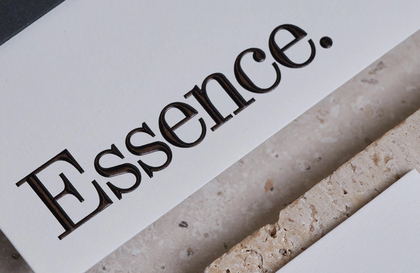 Detalles de impresión del catálogo arquitectónico del sistema de identidad visual Essence