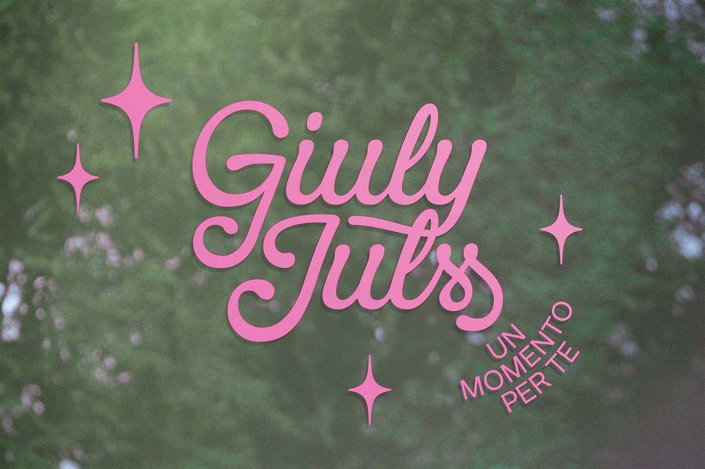 Giuly Julss Hero Shot: diseño de pantalla diseñado por Federico Agnelli