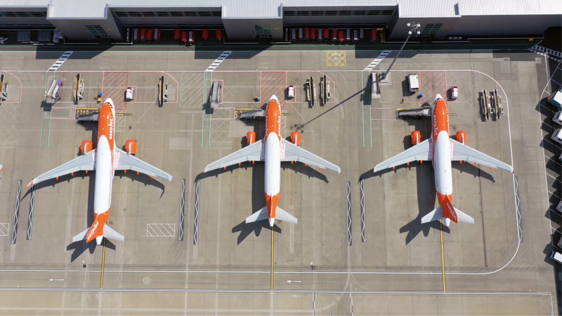 Shed.design Diseño web premiado para la identidad de marca del aeropuerto de Luton