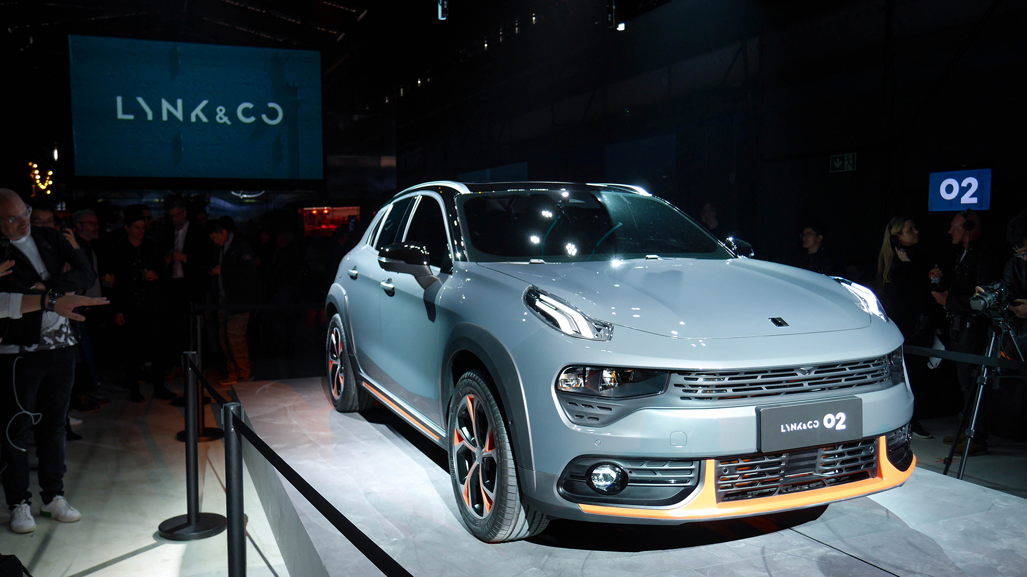 The New Lynk Co 02 Crossover Suv Changing Mobility Forever