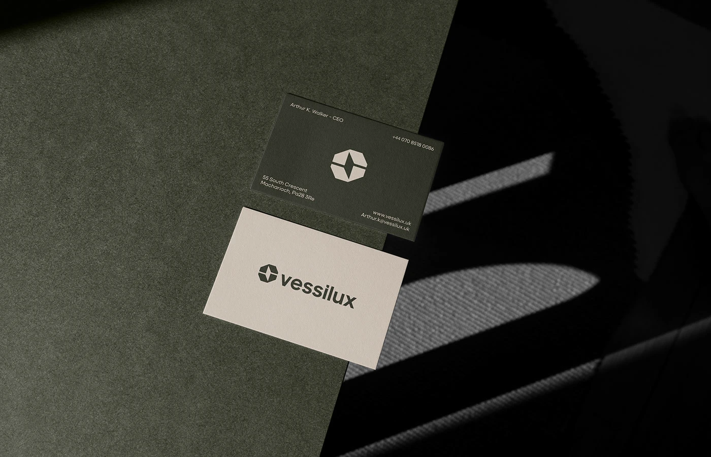 Vessilux digital property listing web mockup — luxury real estate branding