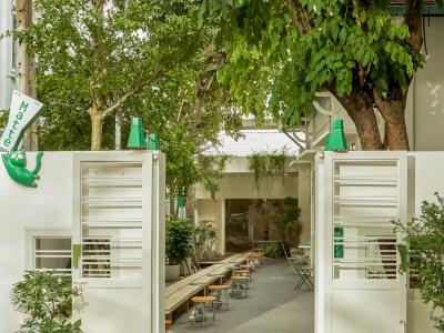 Matte Teabar: A Century-Old Villa Reimagined into a Contemporary Tea Experience