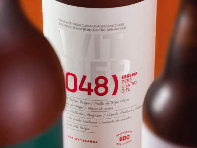 Brewing Visual Impact: Typography in Cerveja (048)'s Packaging Design