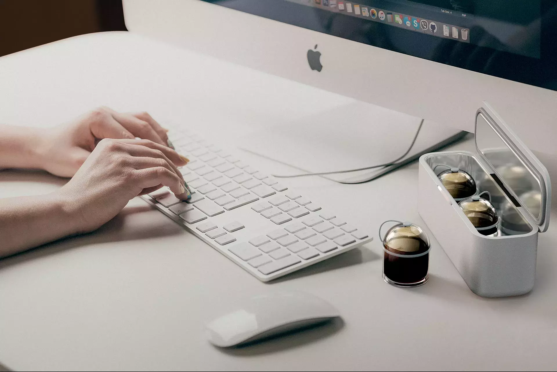 Designing your own capsule espresso on the go - Industrial Design