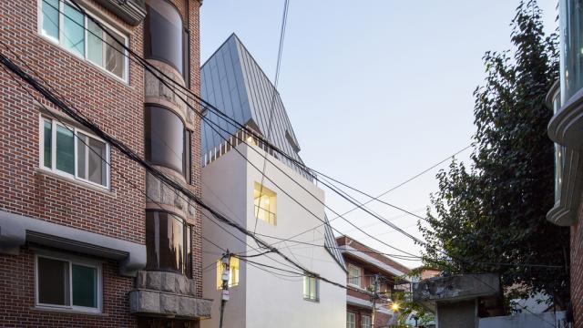 Beautiful Houses: Fighting House by studio_suspicion in South Korea